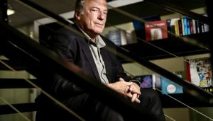 Tim Weiner: «Trump está destruyendo la CIA de manera sistemática»